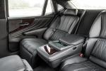 Lexus LS500 2017 года (NA)